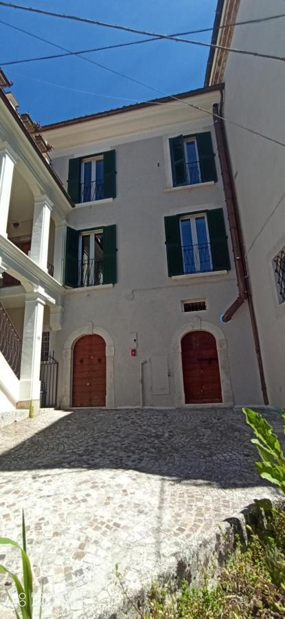 B&B Il Cardinale Rocca di Mezzo Kültér fotó
